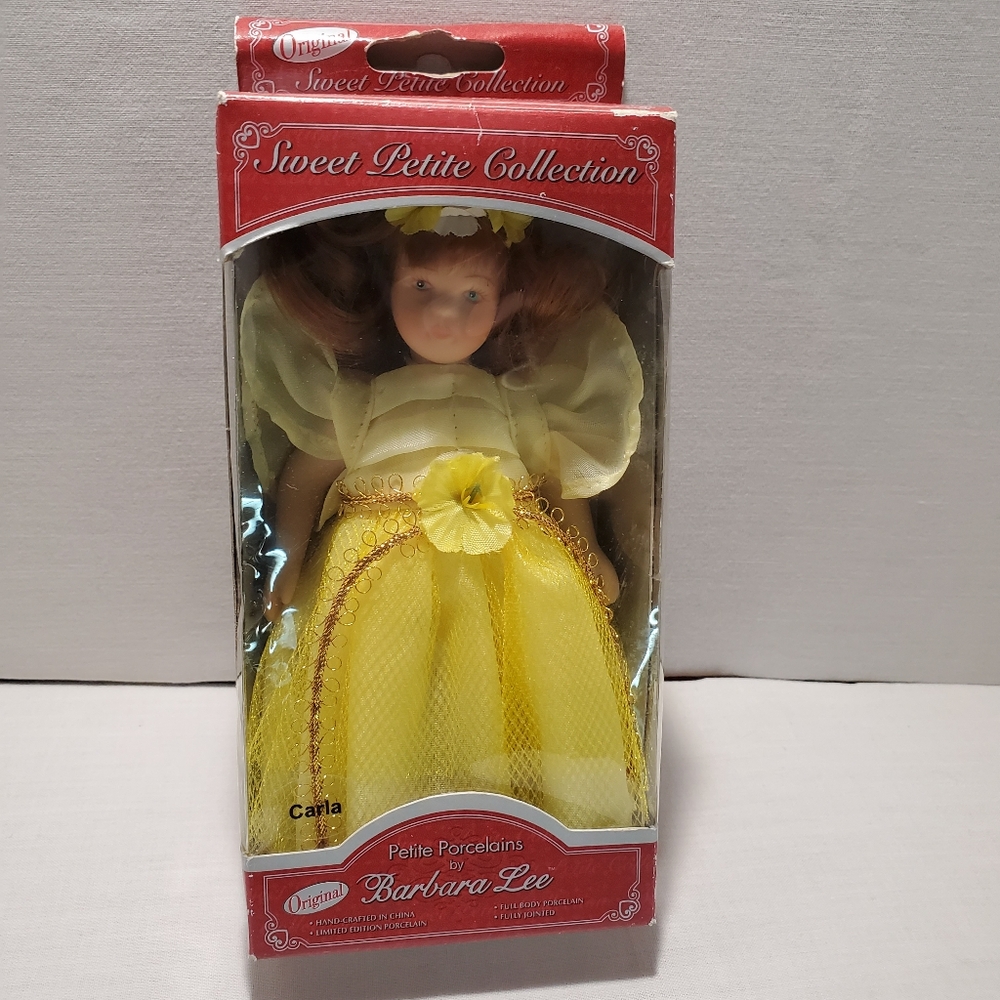 Vtg Sweet Petite Collection Doll Petite Porcelains Barbara Lee Carla 6 1/2" NIB